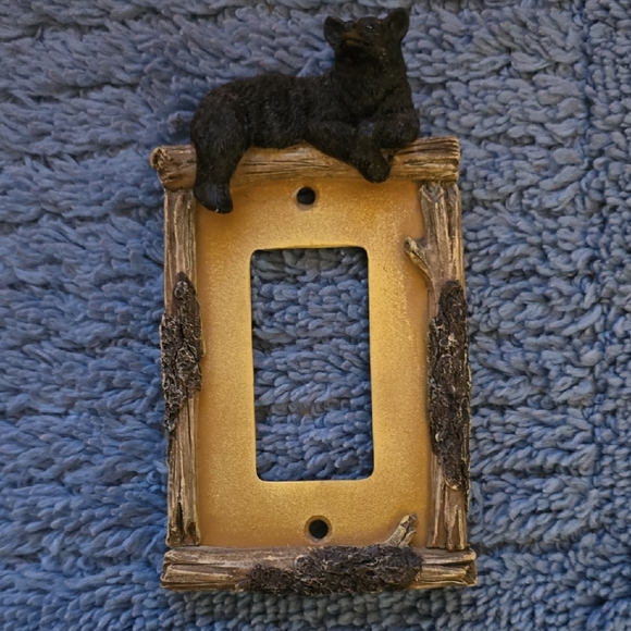 Bear-Themed Light Switch Cover Set - Black and Brown - Picture 3 of 15